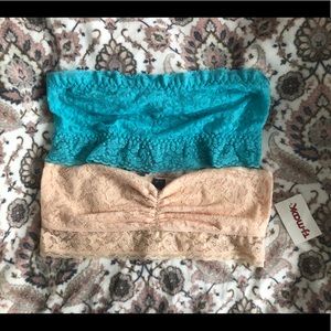 Set of 2 bandeau bras